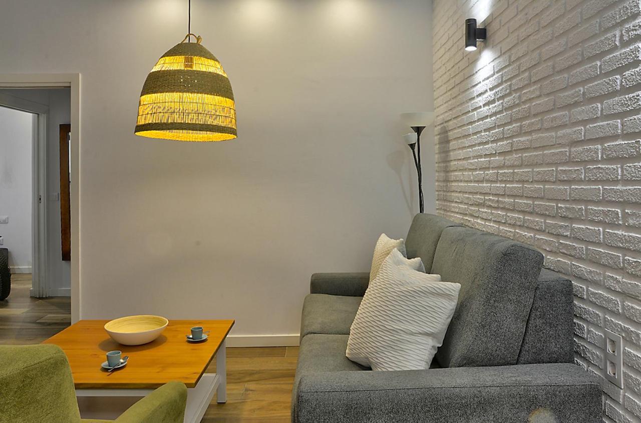 Apartsuite B&R Triana Arellano Sewilla Zewnętrze zdjęcie